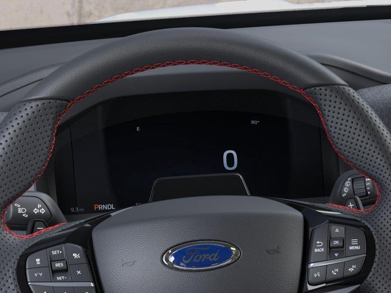 Vehicle photo 13