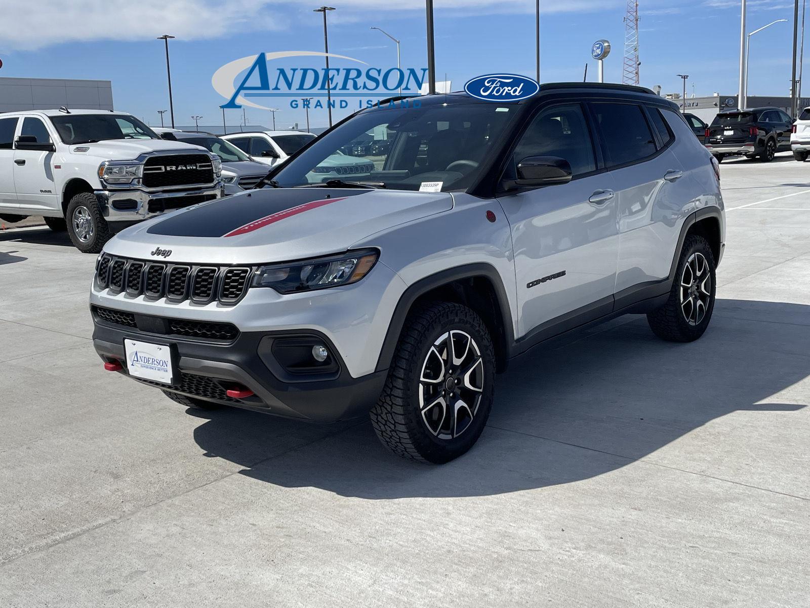 Vehicle photo 1