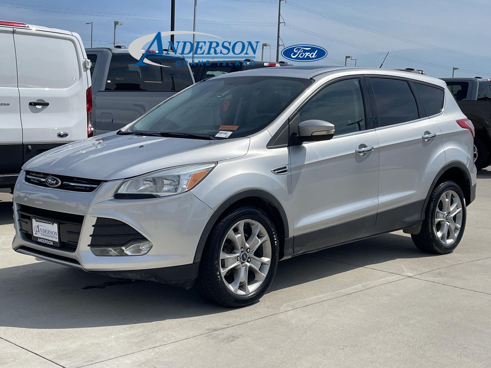 Vehicle photo 1