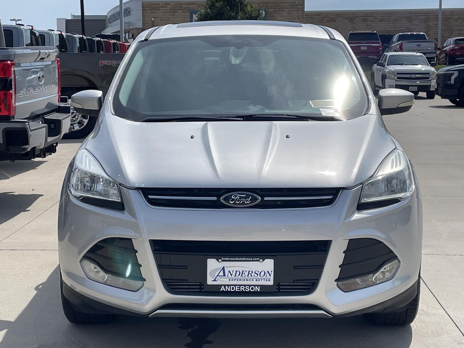 Vehicle photo 4