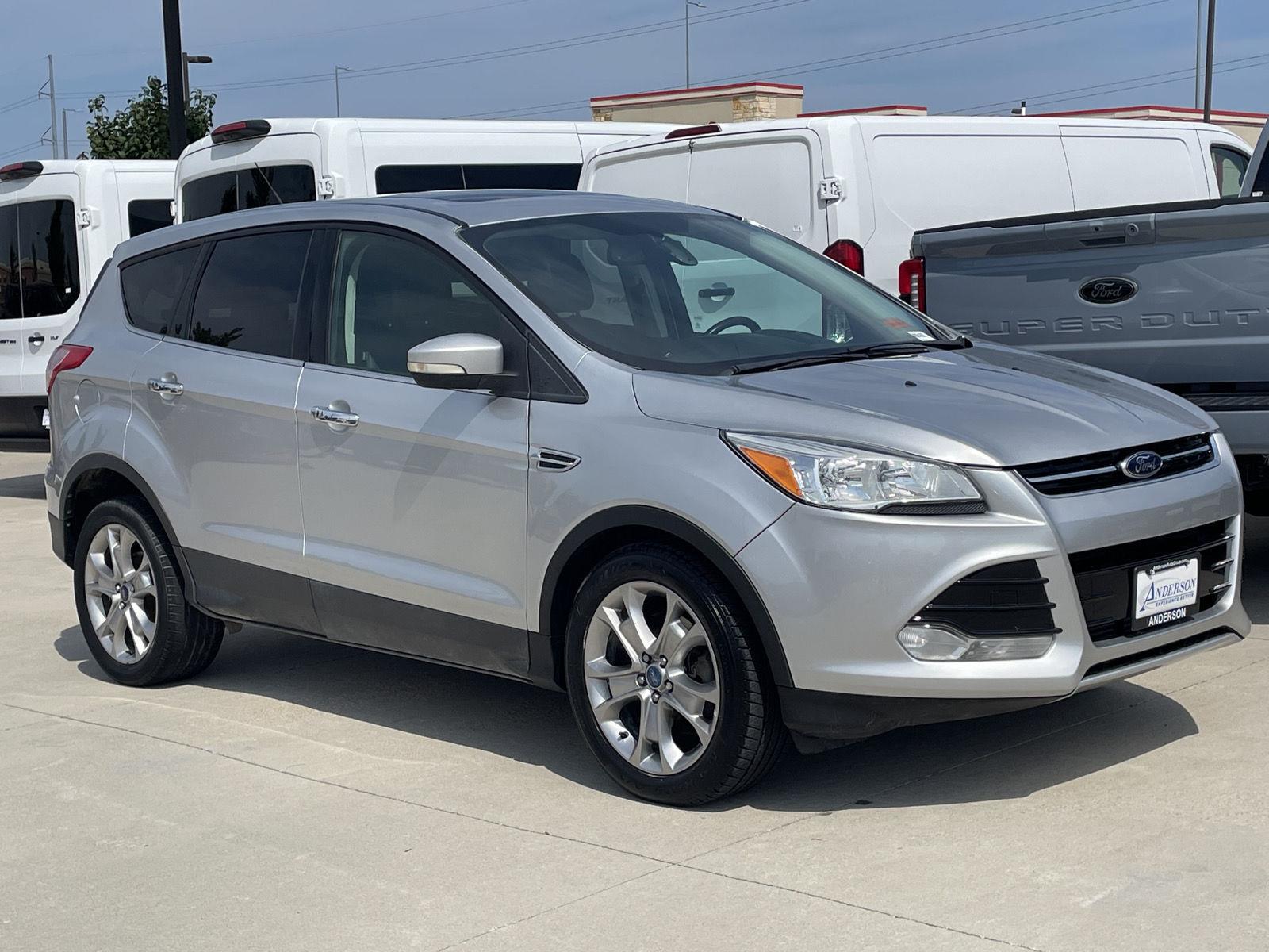 Vehicle photo 5