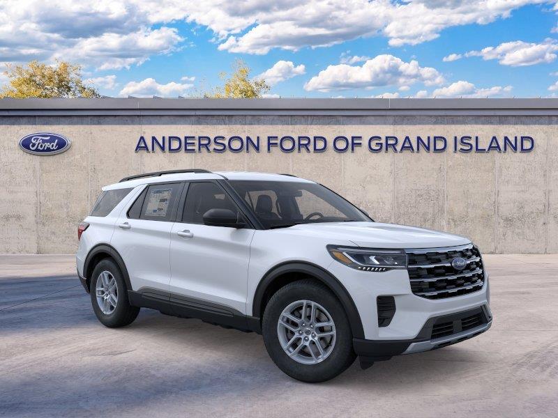 Vehicle photo 7