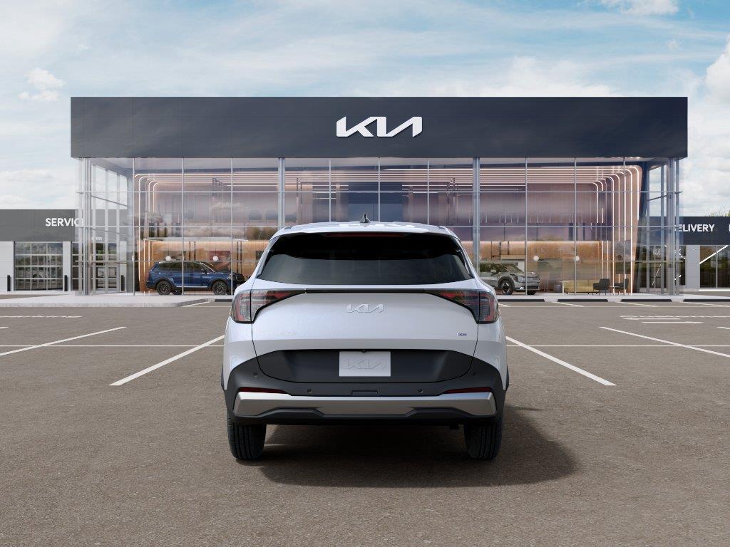 Vehicle photo 5