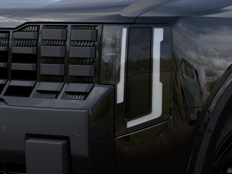 Vehicle photo 10