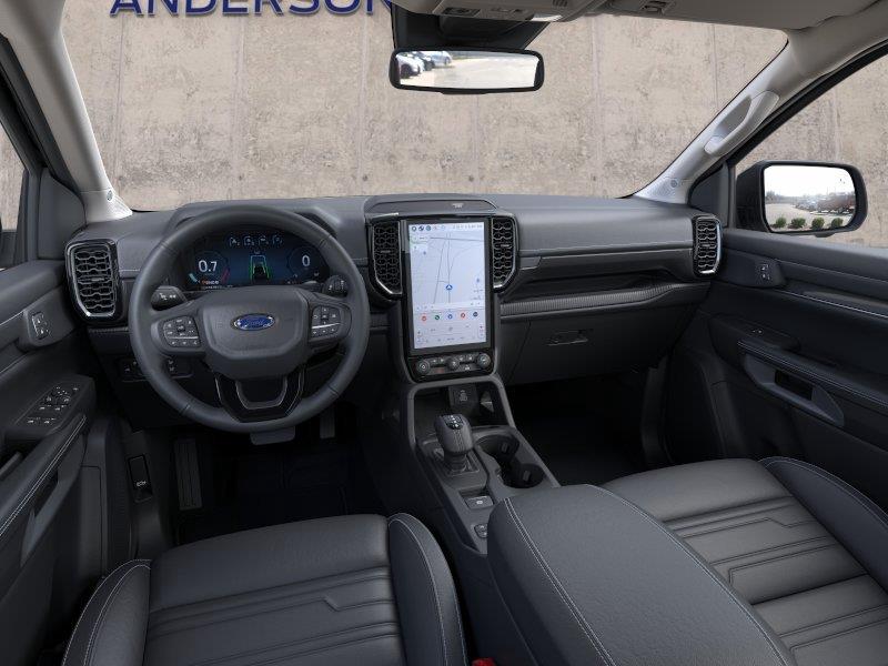 Vehicle photo 9