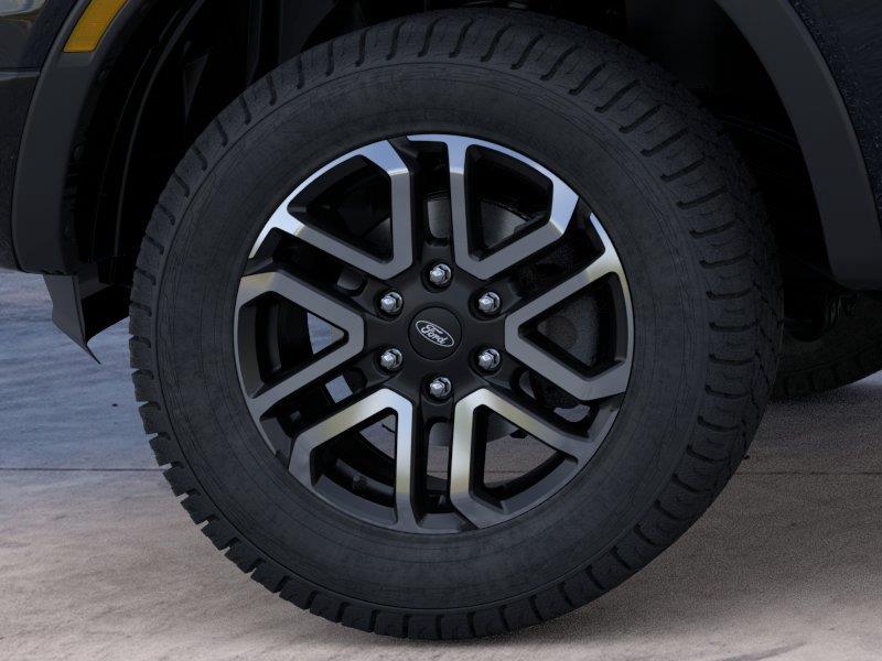 Vehicle photo 19