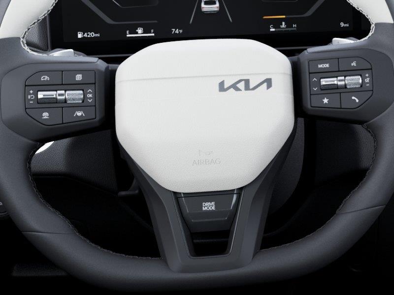 Vehicle photo 22