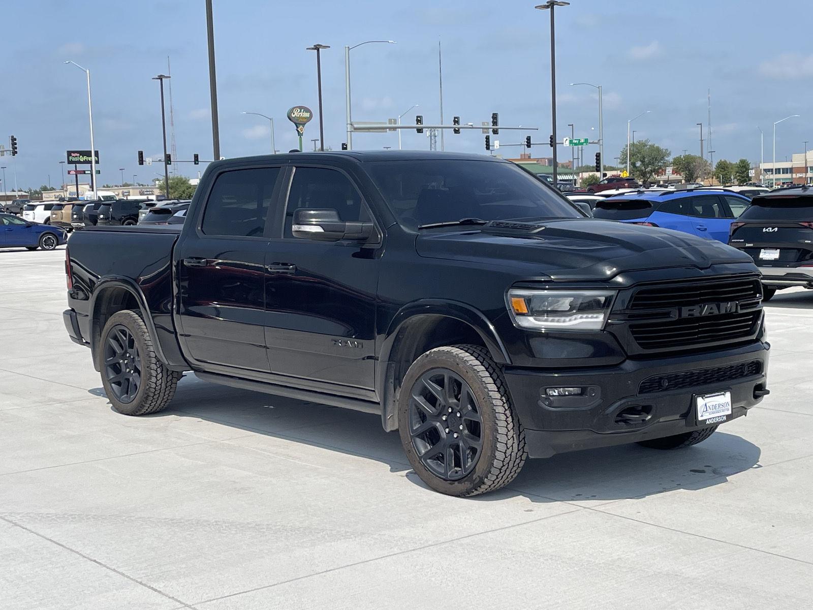 Vehicle photo 8