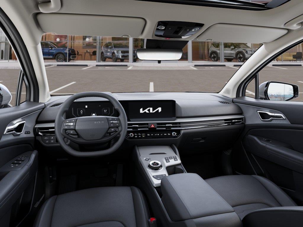 Vehicle photo 14