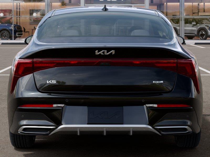 Vehicle photo 13