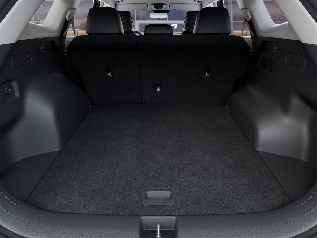 Vehicle photo 19