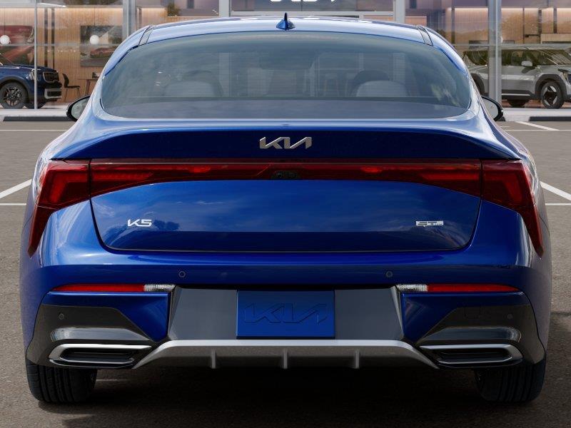 Vehicle photo 13