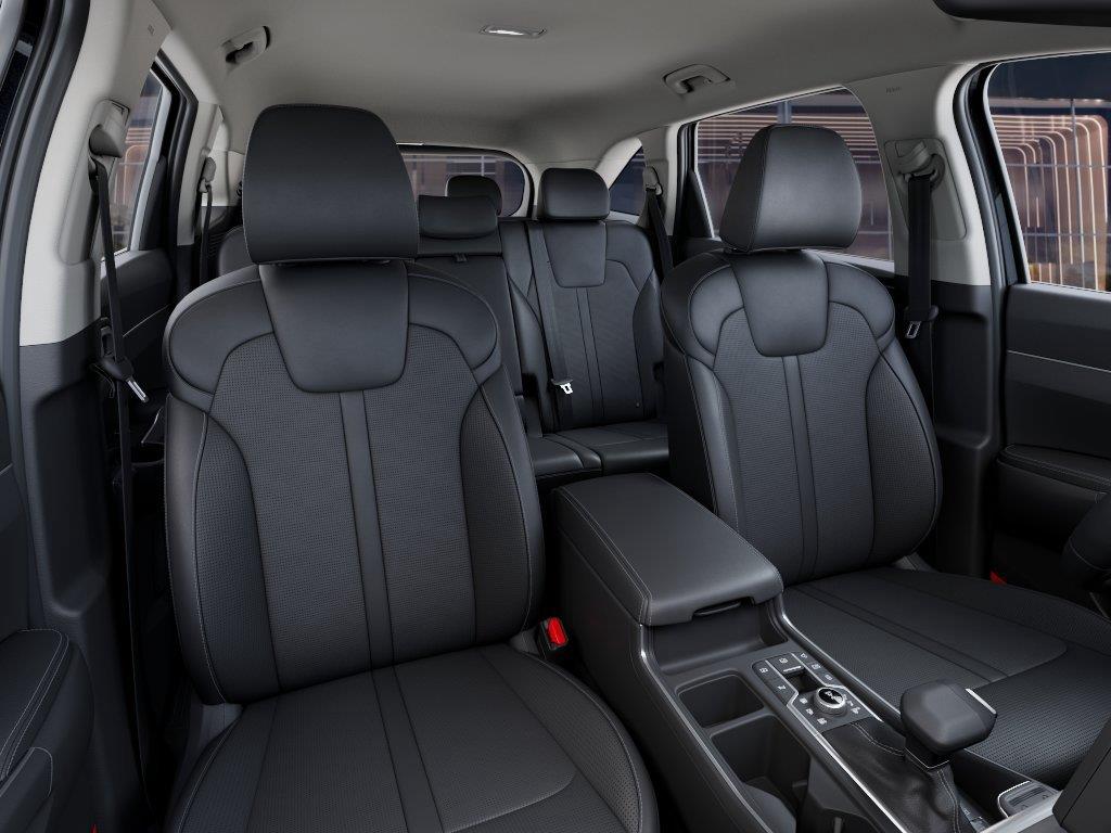 Vehicle photo 15