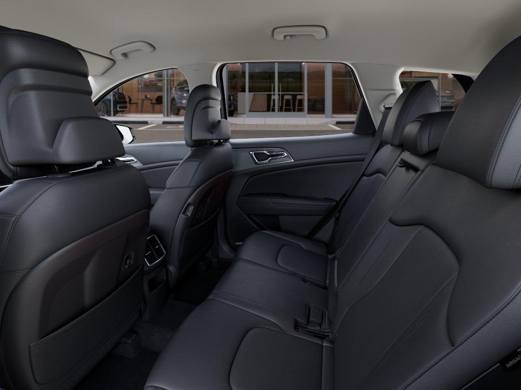 Vehicle photo 18