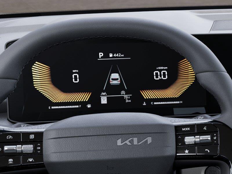 Vehicle photo 21