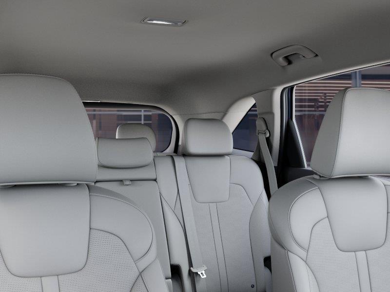 Vehicle photo 27