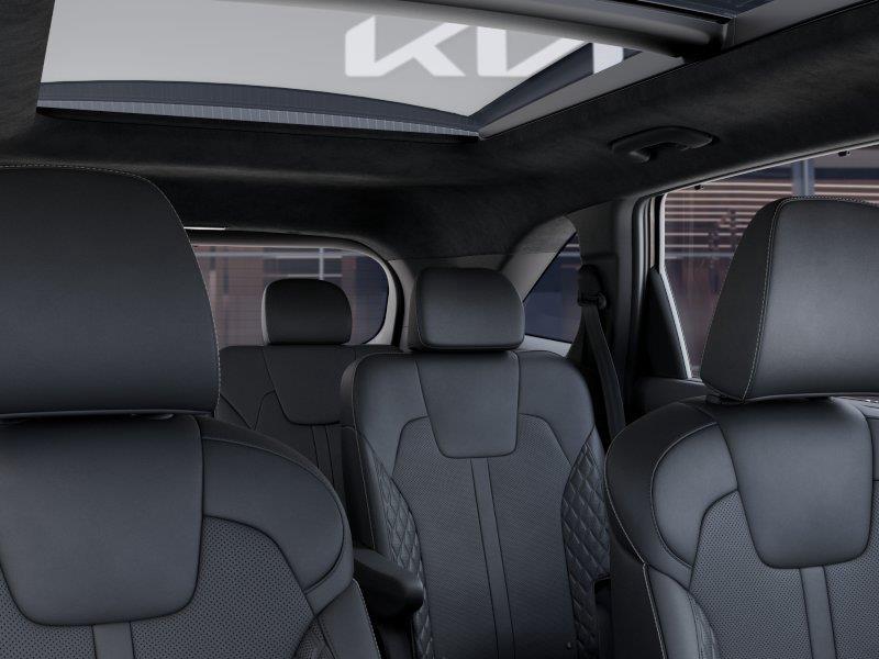 Vehicle photo 27