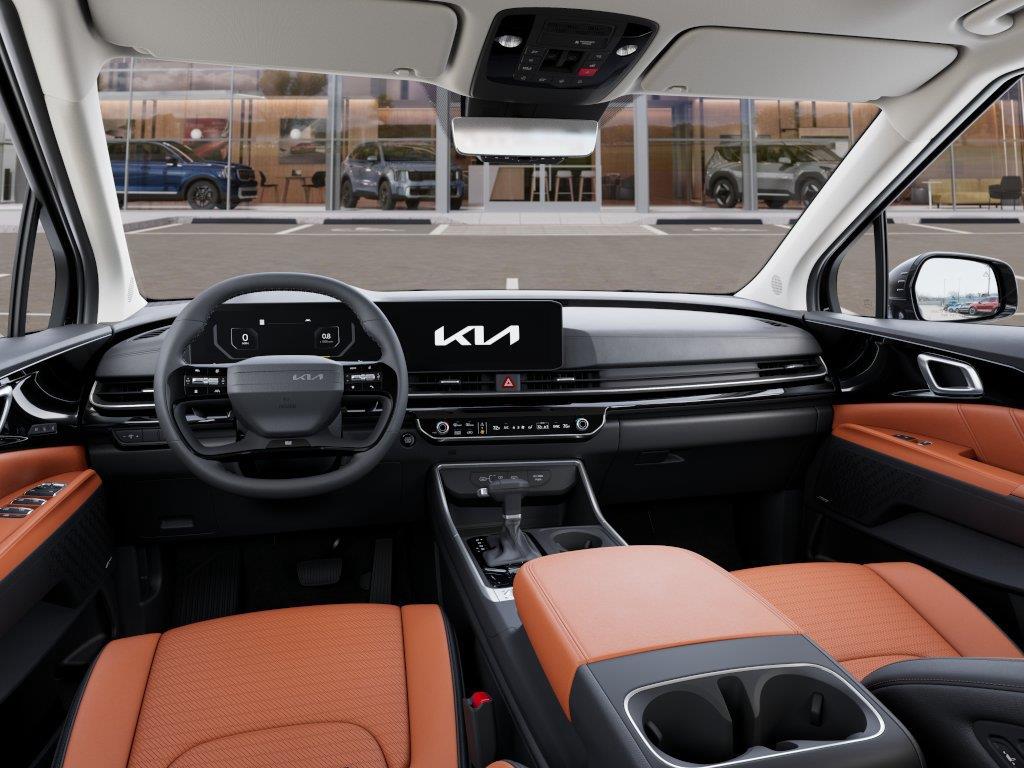 Vehicle photo 14