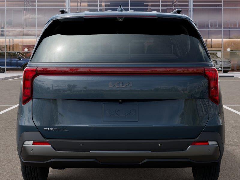 Vehicle photo 13