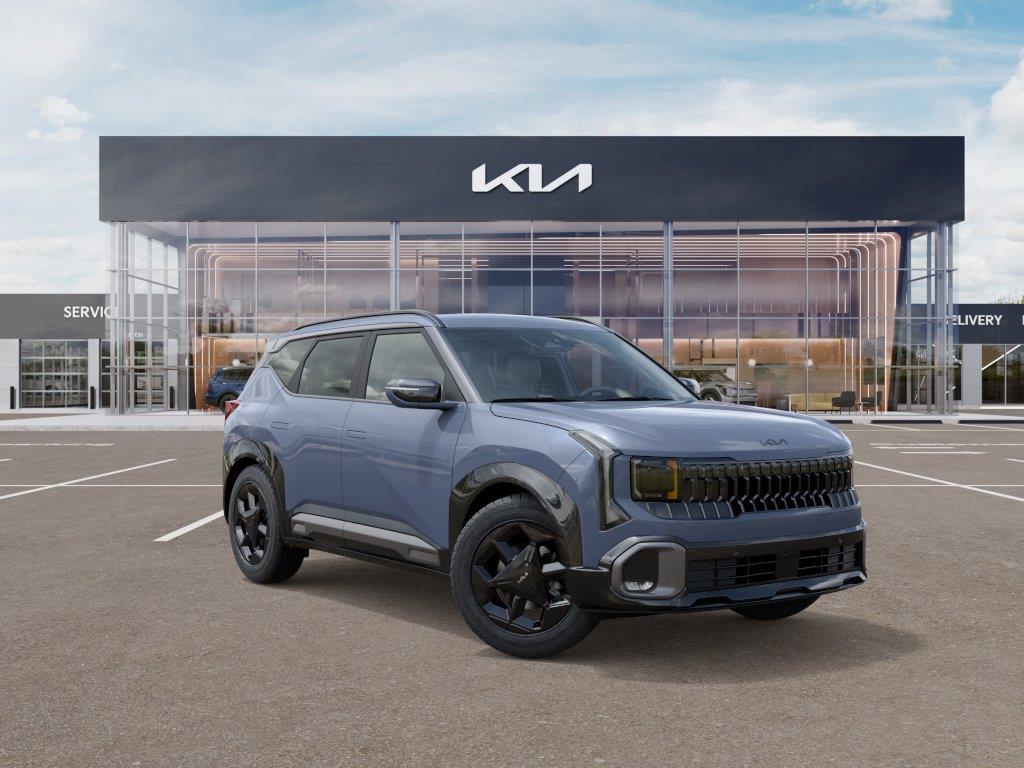 Vehicle photo 8