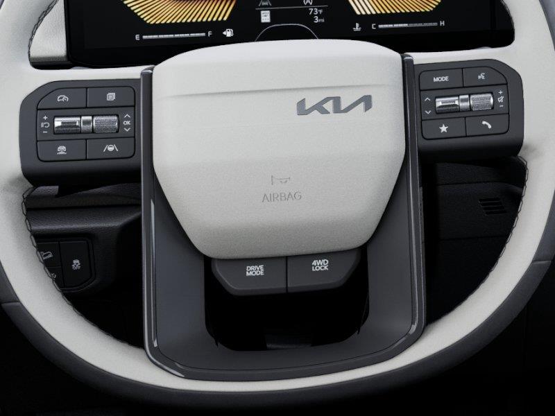 Vehicle photo 22