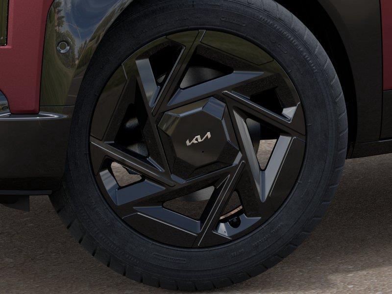 Vehicle photo 9