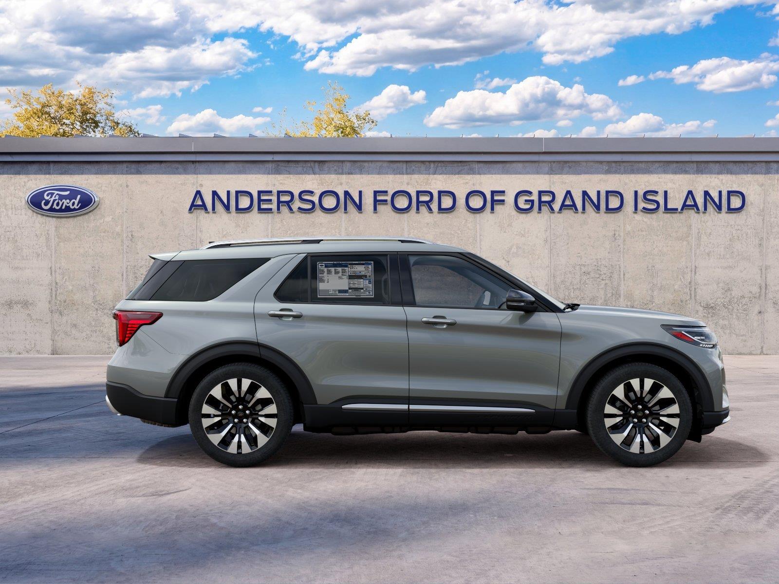 Vehicle photo 5