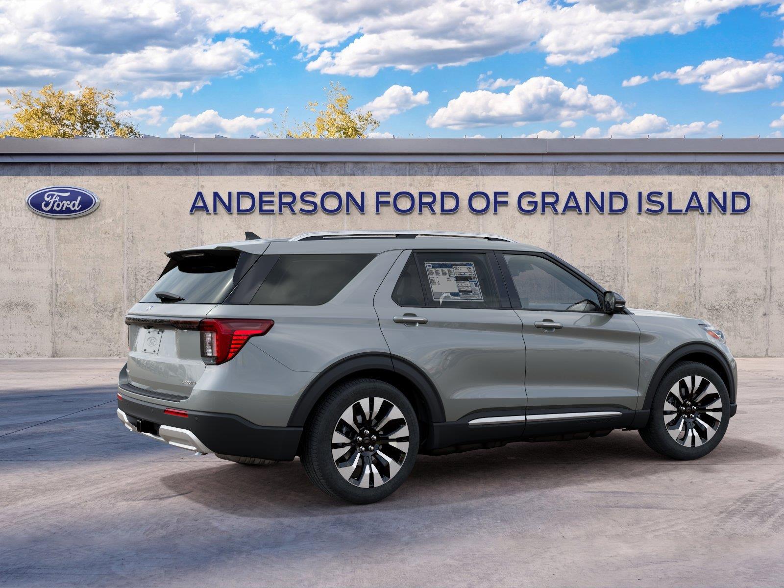 Vehicle photo 5