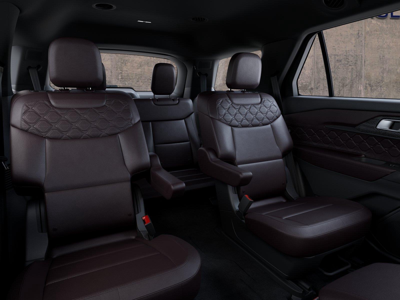 Vehicle photo 11