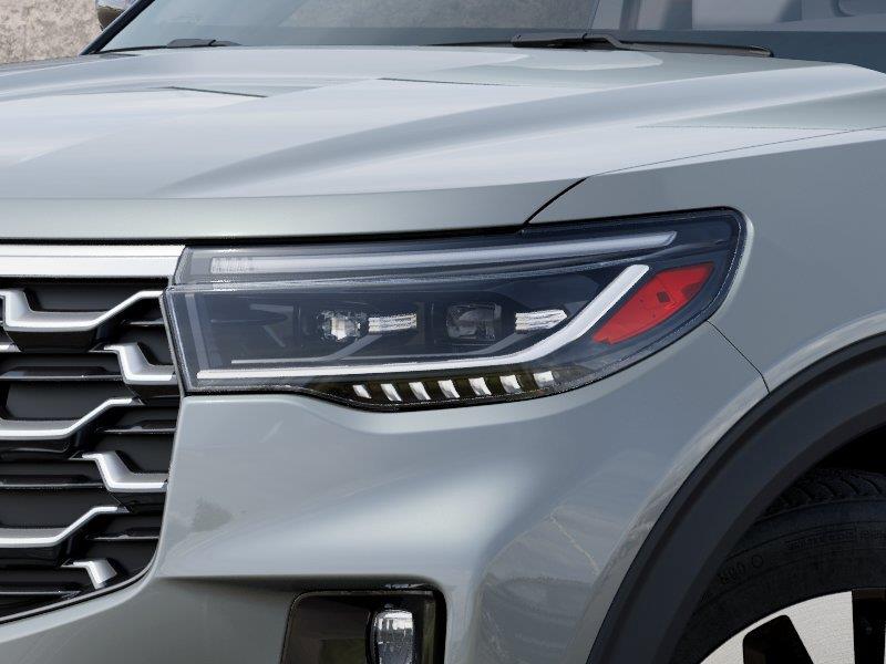 Vehicle photo 18