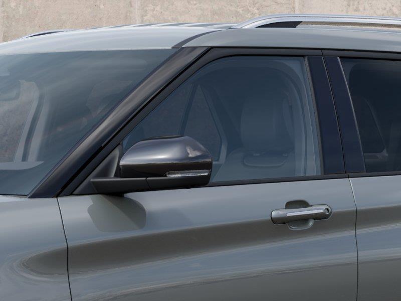 Vehicle photo 20