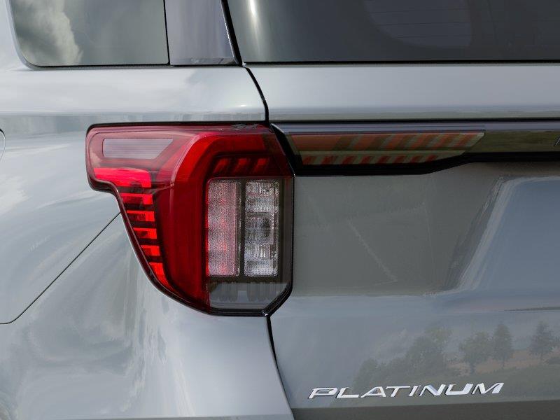 Vehicle photo 21