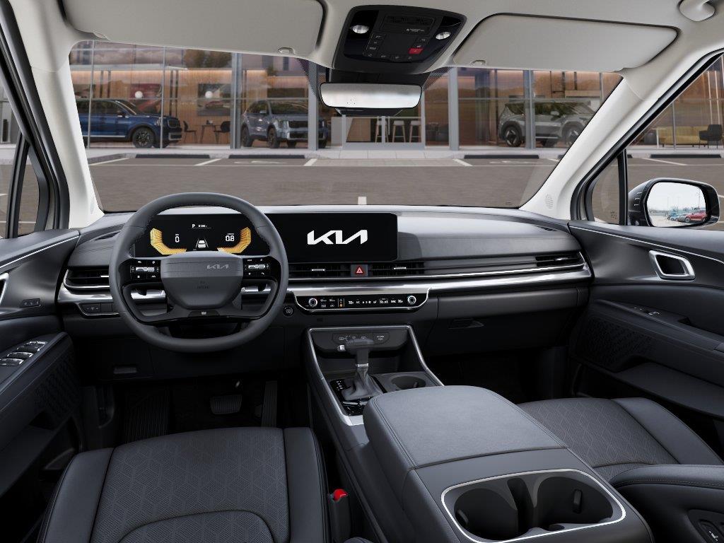 Vehicle photo 14