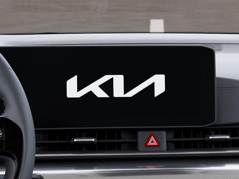 Vehicle photo 20