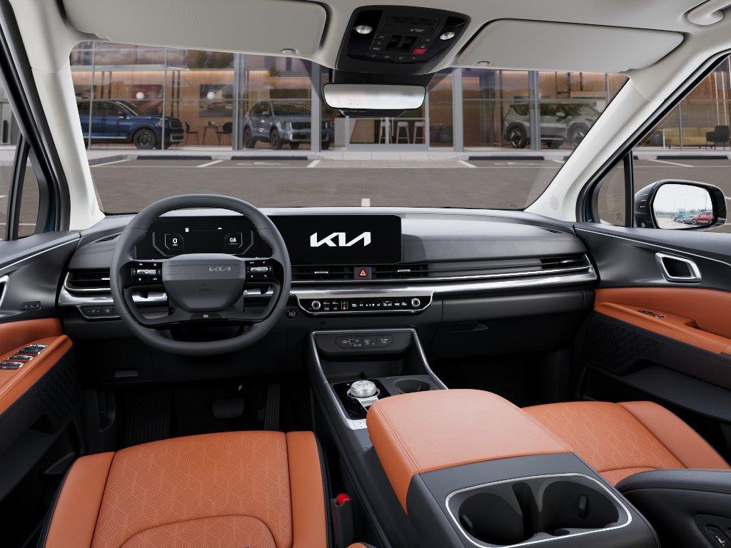 Vehicle photo 14