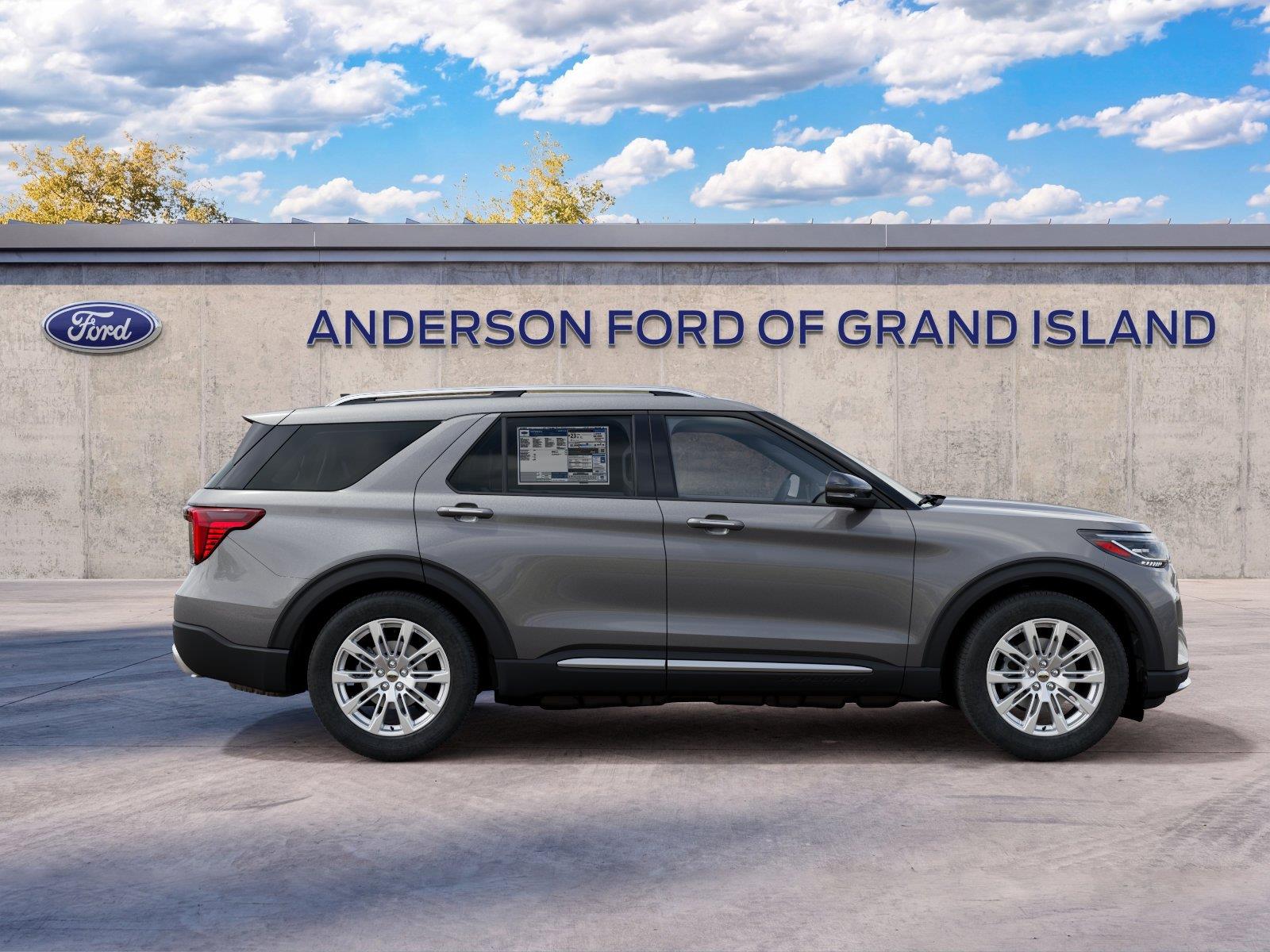 Vehicle photo 5