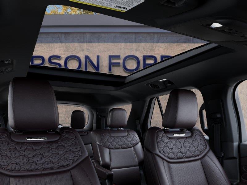 Vehicle photo 22