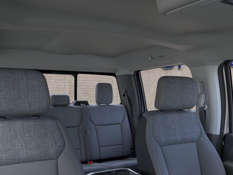 Vehicle photo 22