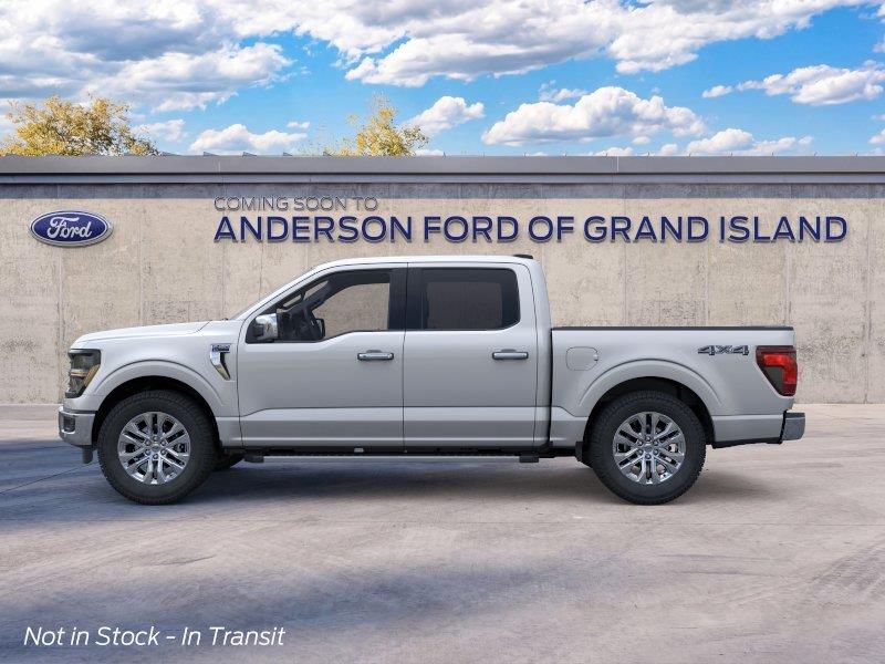 Vehicle photo 3