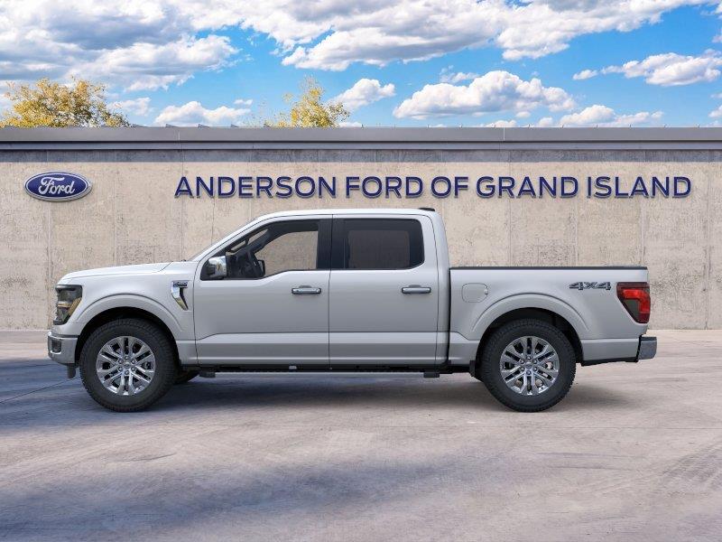 Vehicle photo 3