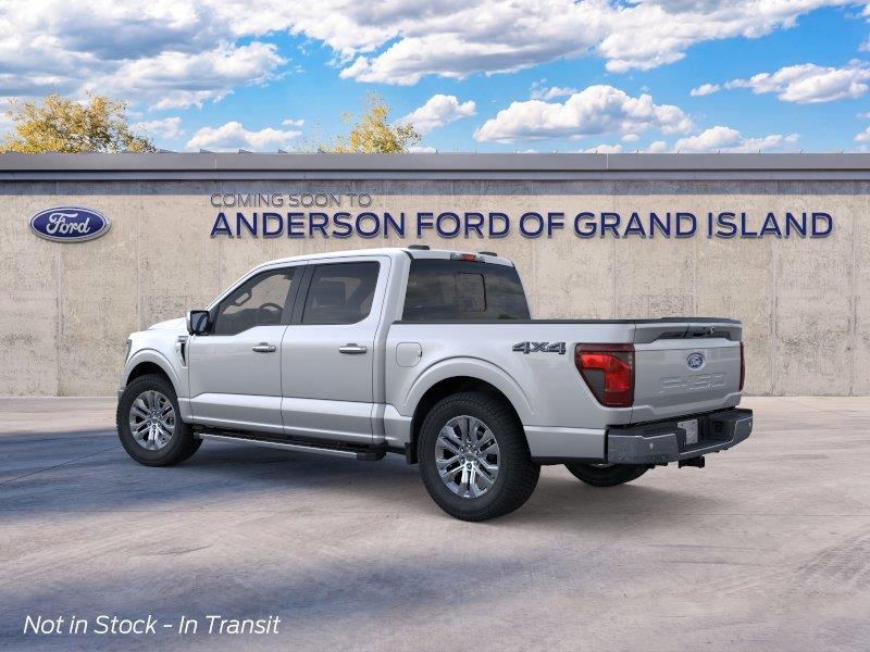 Vehicle photo 4