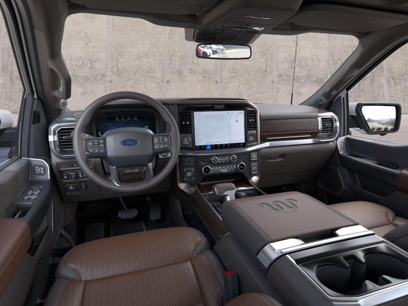 Vehicle photo 9