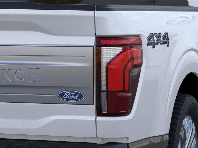 Vehicle photo 21