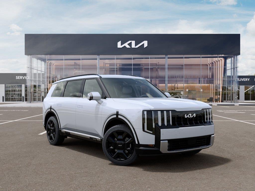 Vehicle photo 8
