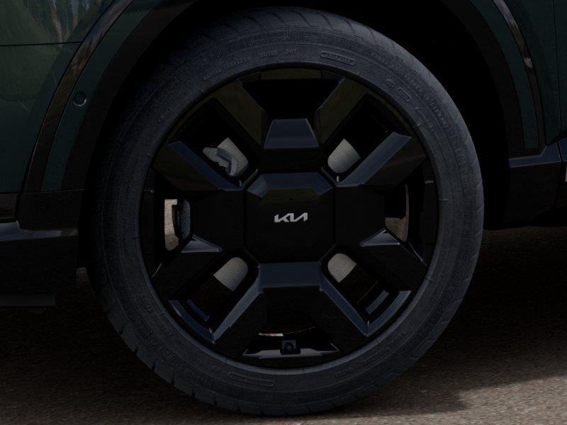 Vehicle photo 9
