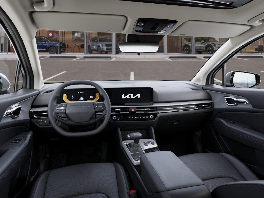 Vehicle photo 14
