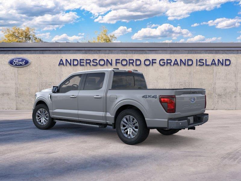 Vehicle photo 4