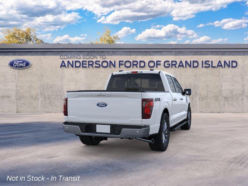 Vehicle photo 8