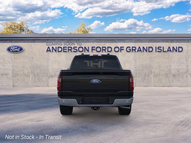 Vehicle photo 5