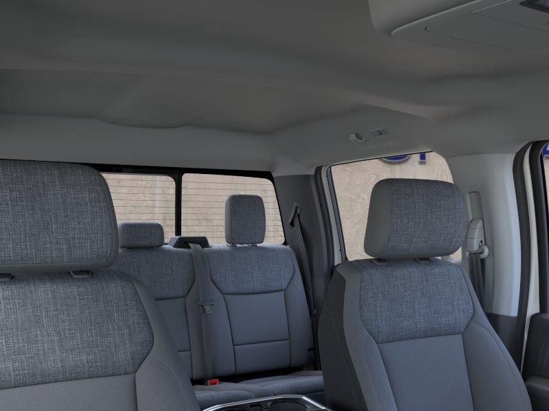 Vehicle photo 22